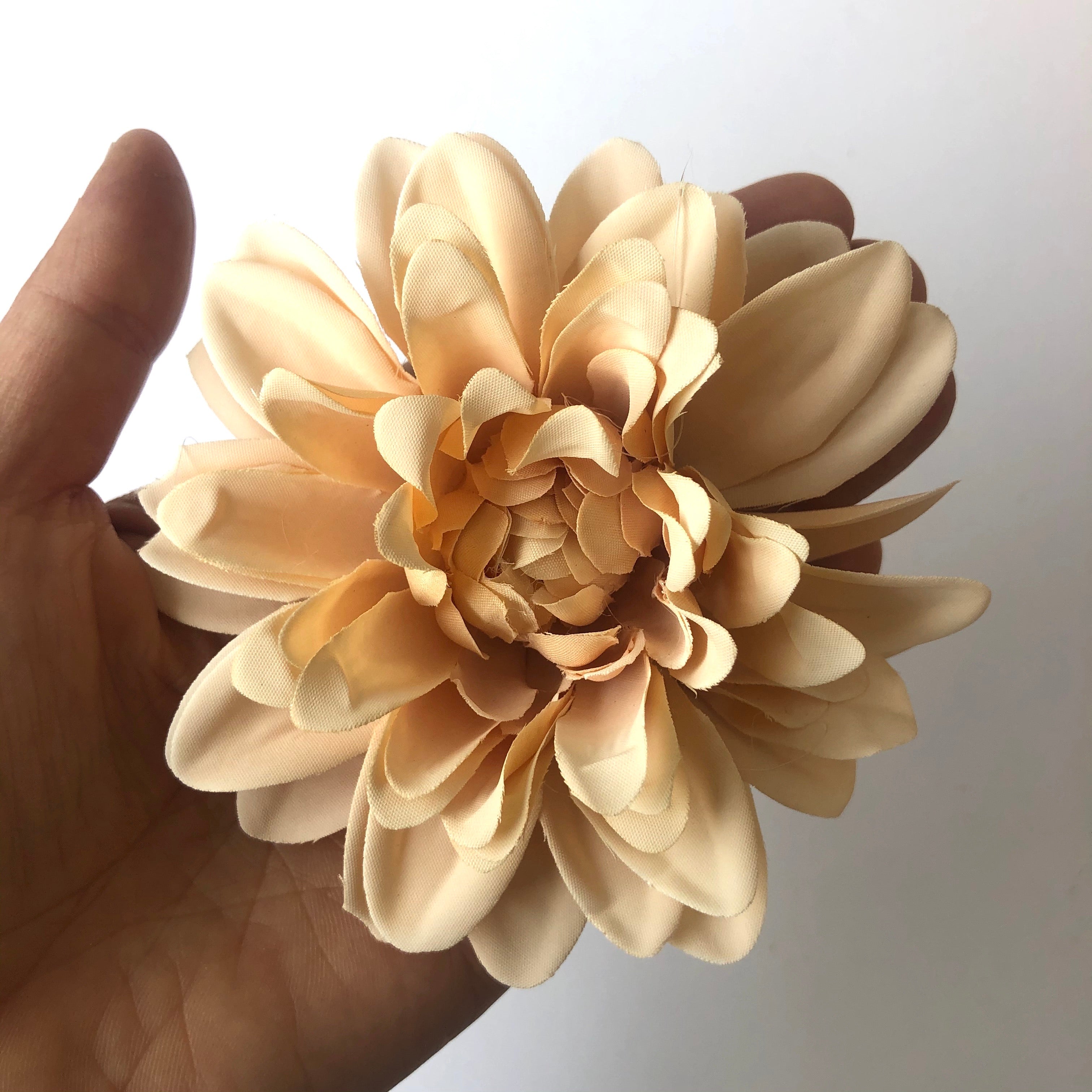 Artificial Silk Flower Heads - Vintage Peach Chrysanthemum Style 13 - 1pc