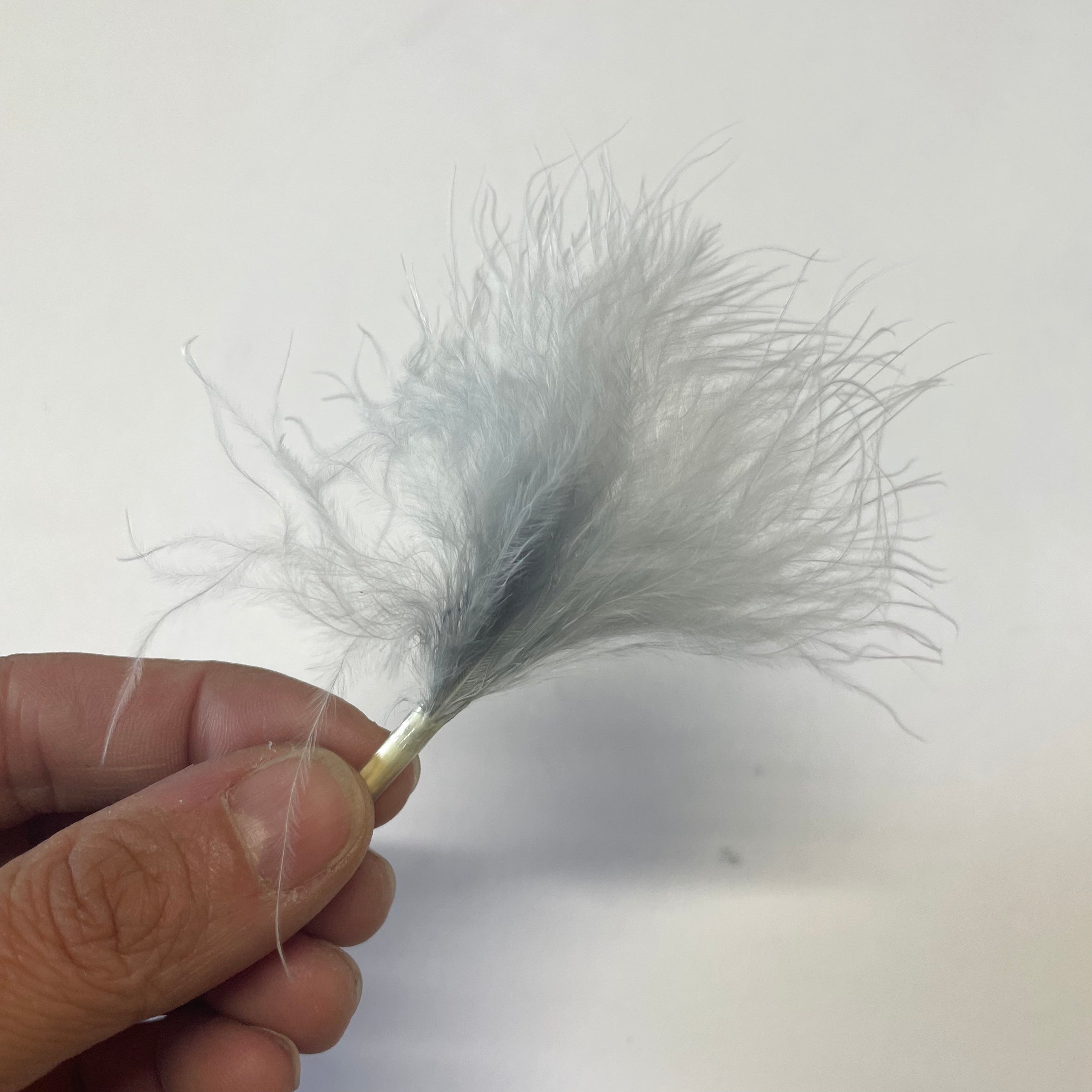Itty Bitty Marabou Feather Plumage Pack 10 grams - Grey Silver