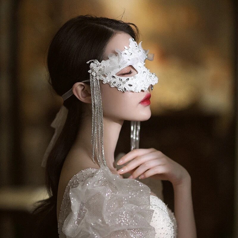 Women Lace Masque Sexy Elegant Masquerade Party Eye Mask  - Silver ((Style 13))