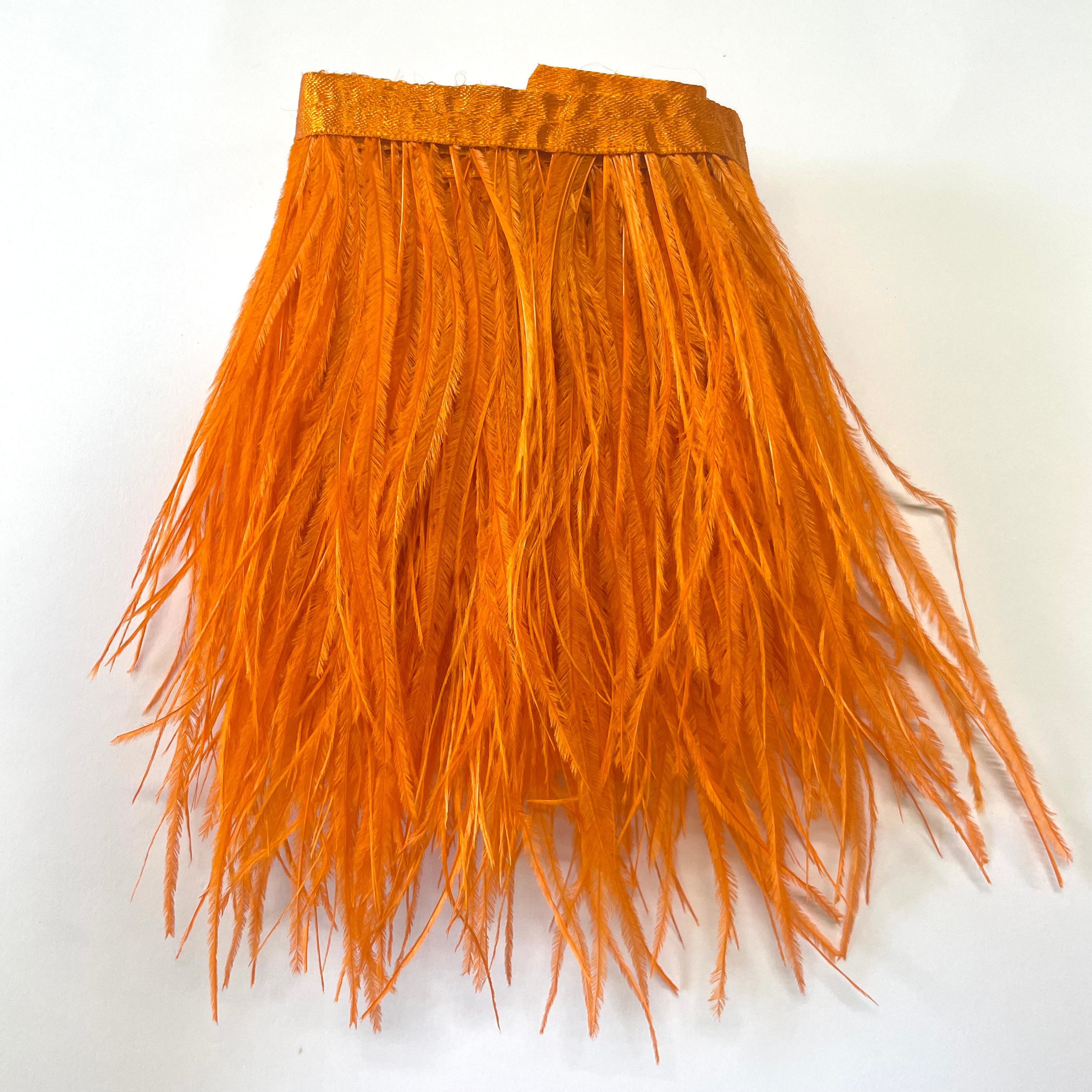 Ostrich Feathers Strung per 10cm - Orange