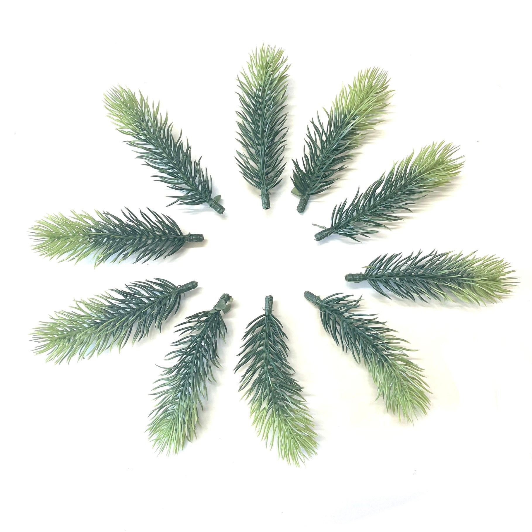 Artificial Christmas Pine Needle Picks x 10 pcs - Gradient Green (Style 1)