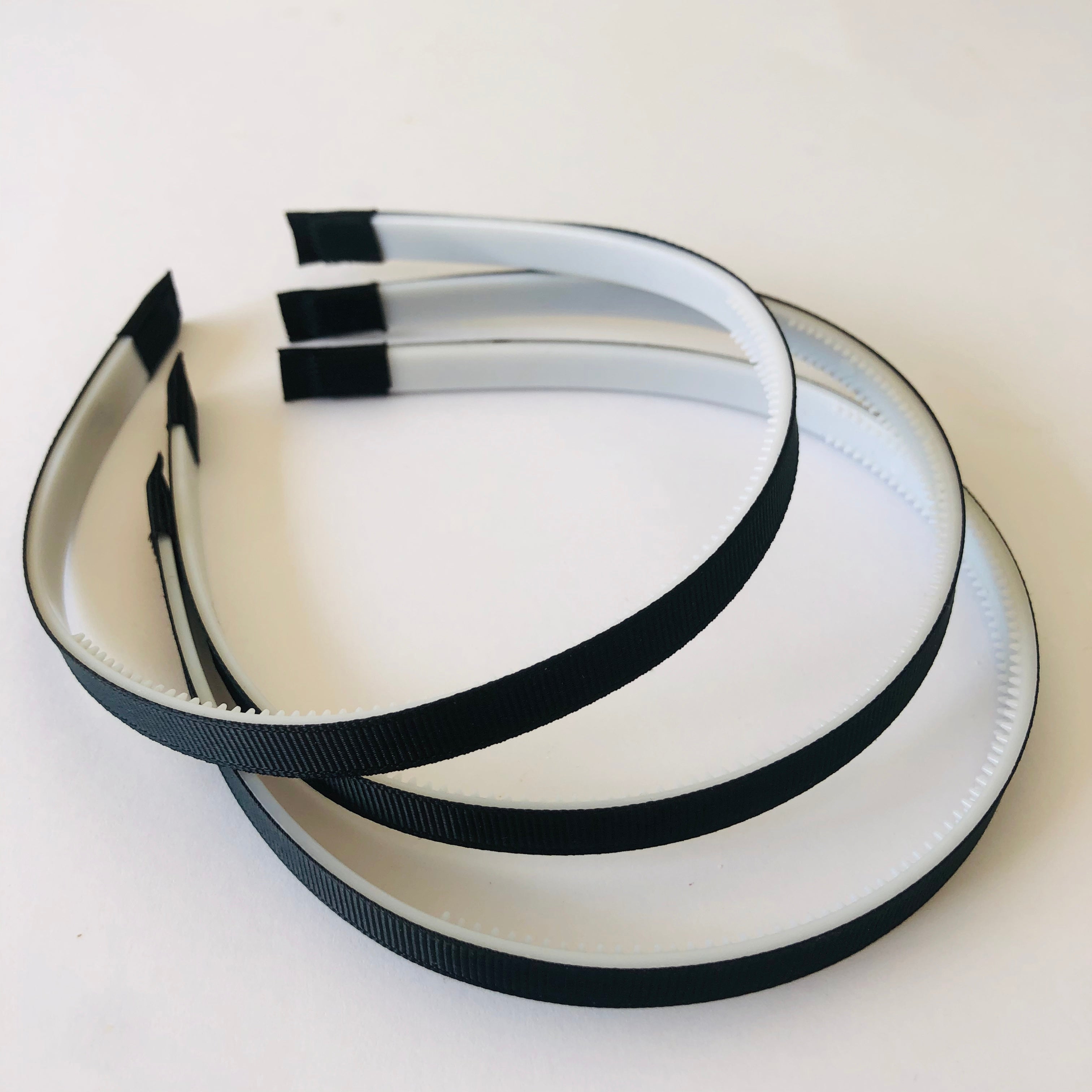Grosgrain Covered Plastic Headband 10mm - Black