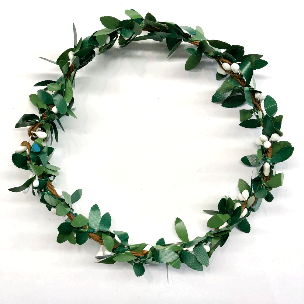 Leaf Greenery Crown Base Stem with Pip Berries - White / Green (Style 1)