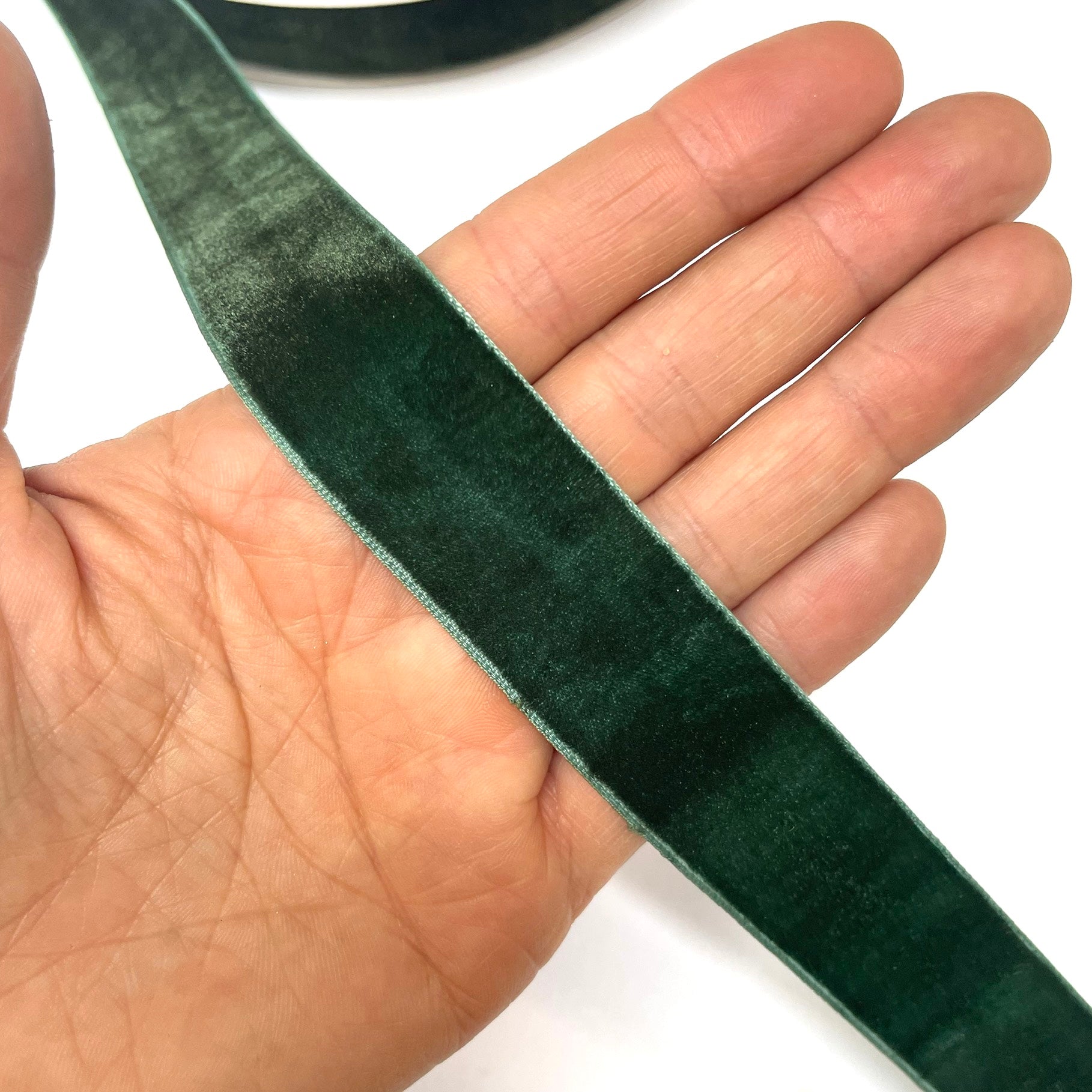 Velvet Single Face 25mm Soft Ribbon 25 Yard Spool - Dark Green