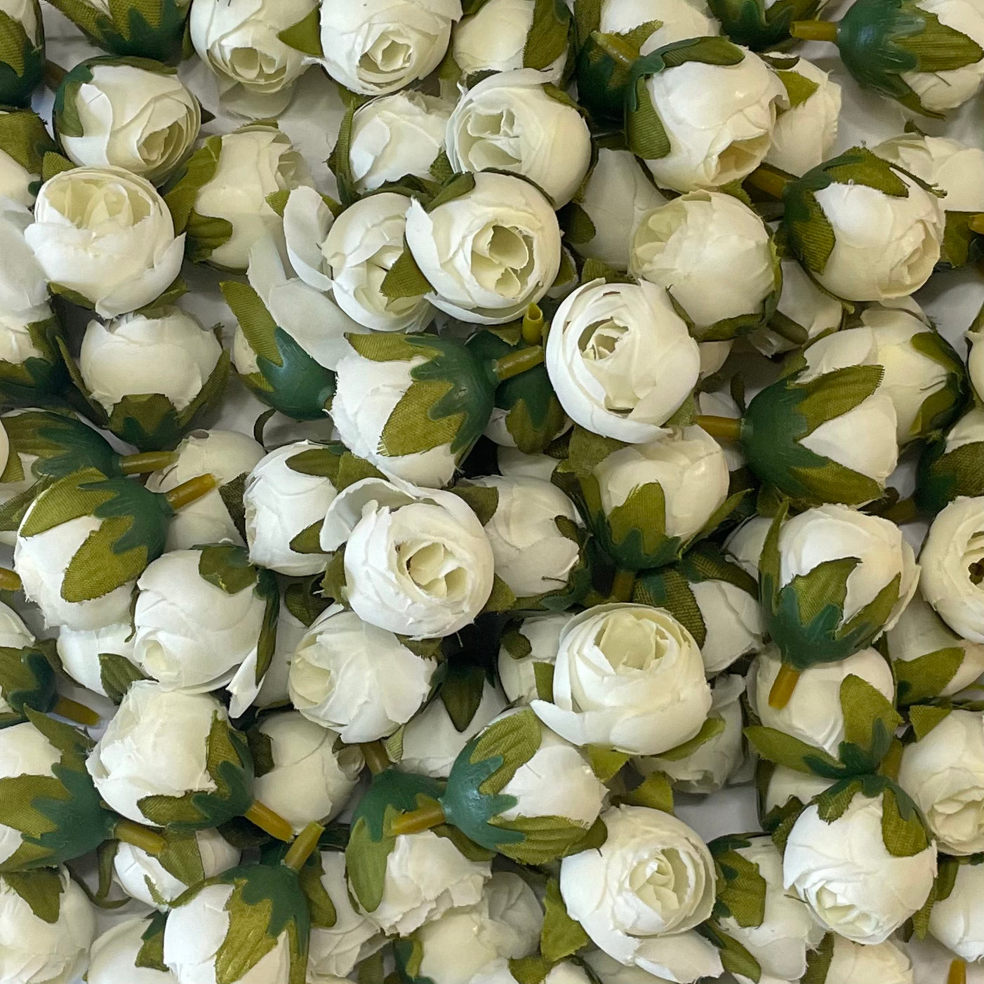 Artificial Silk Flower Heads - White Rose Bud Style 40 - 5 Pack