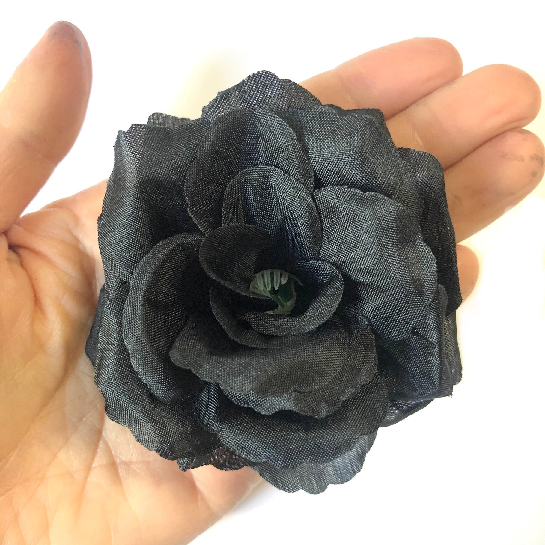 Artificial Silk Flower Heads - Black Rose Style 18 - 1 pc