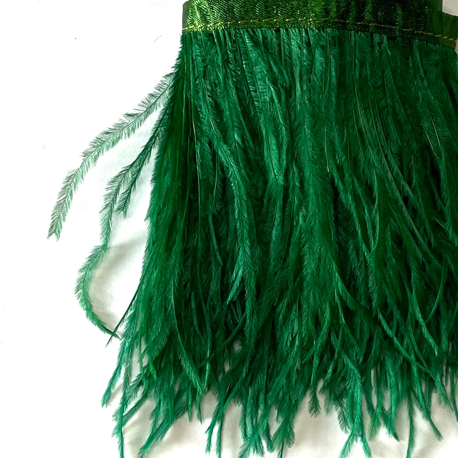 Ostrich Feathers Strung per 10cm - Emerald Green