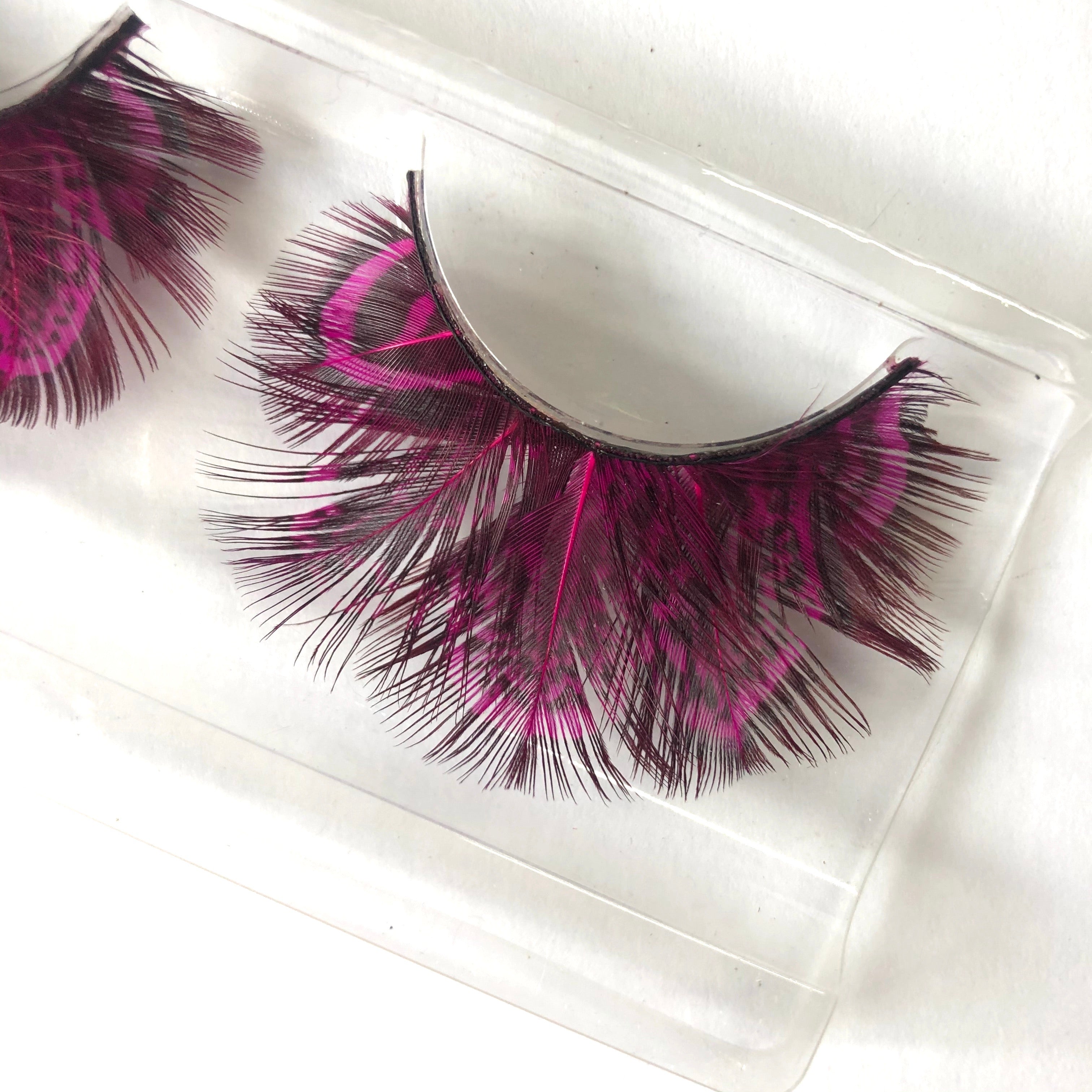 Almond Pheasant Feather Eyelashes - Hot Pink