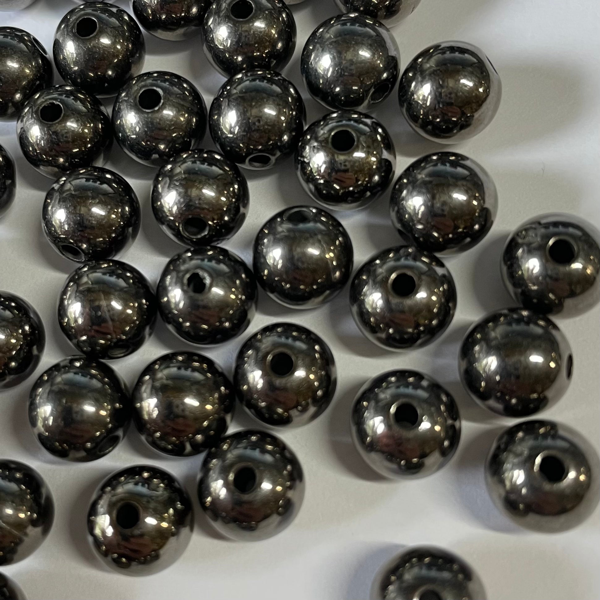 Spacer Beads Plastic 4mm x 10 pcs - Gun Black