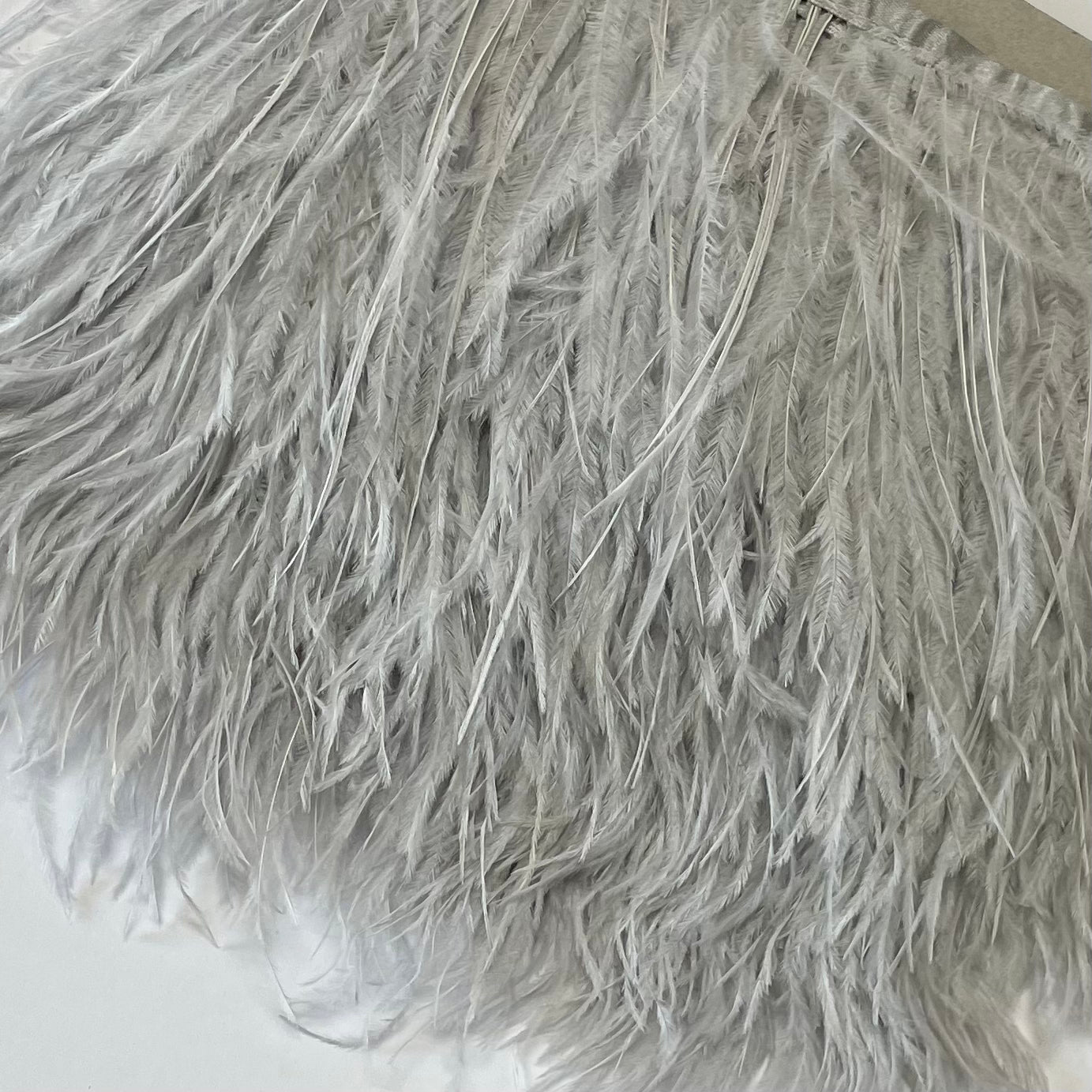 Ostrich Feathers Strung per metre - Silver Grey