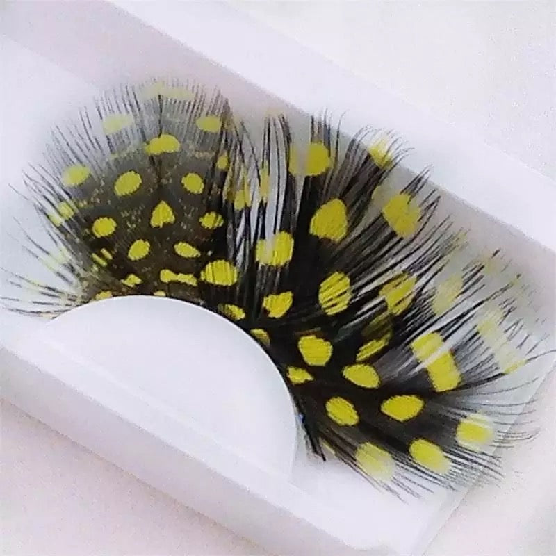 Guinea Spot Feather Eyelashes - Yellow