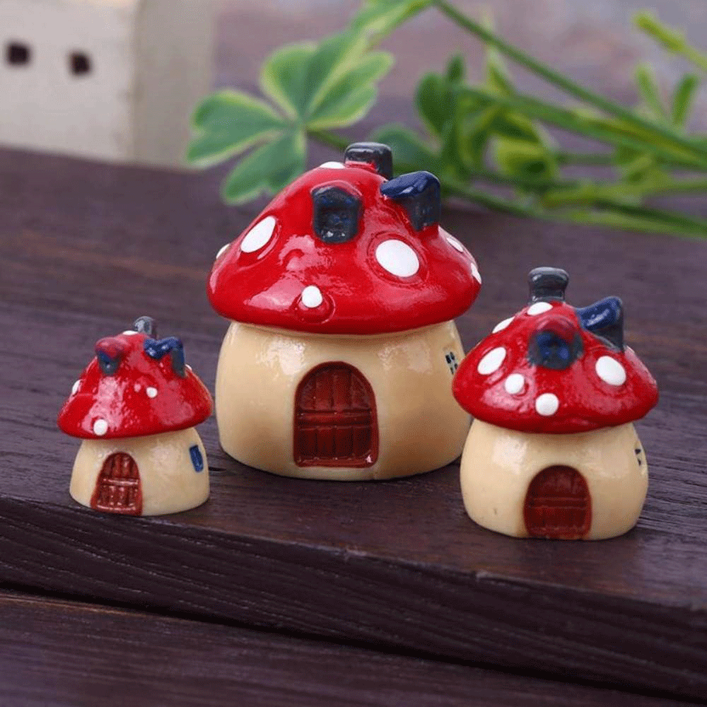 Miniature Fairy Garden Terrarium Mushroom Assorted Size House Ornament 3 Pack - Red Mixed Size